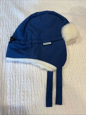 Jan & Jul Kids’ Navy Faux-Fur Lined Trapper Hat
Size L (2-5 yrs). NWOT
